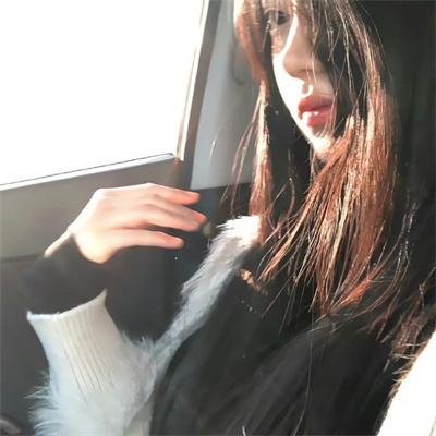 隔壁的吸血鬼美眉